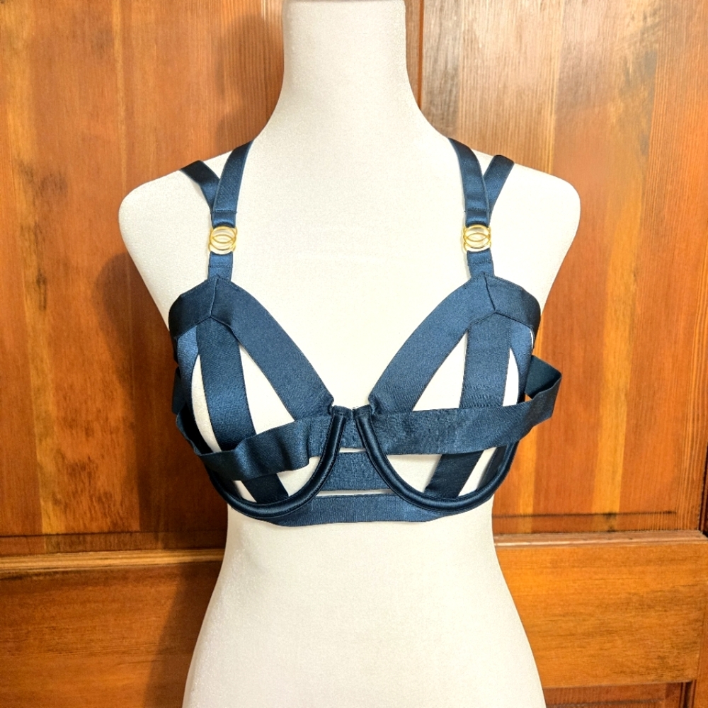 Victoria's Secret rich teal strappy cage bra 32DD *flaw* READ